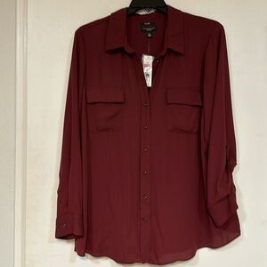 NWT Investments Woman Point Collar Roll Tab Sleeve Utility Blouse Polyester